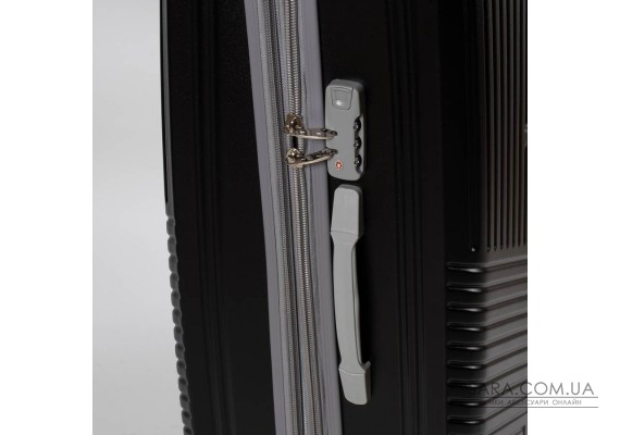 Дорожній чемодан 31 ABS-пластик 802 black Podium