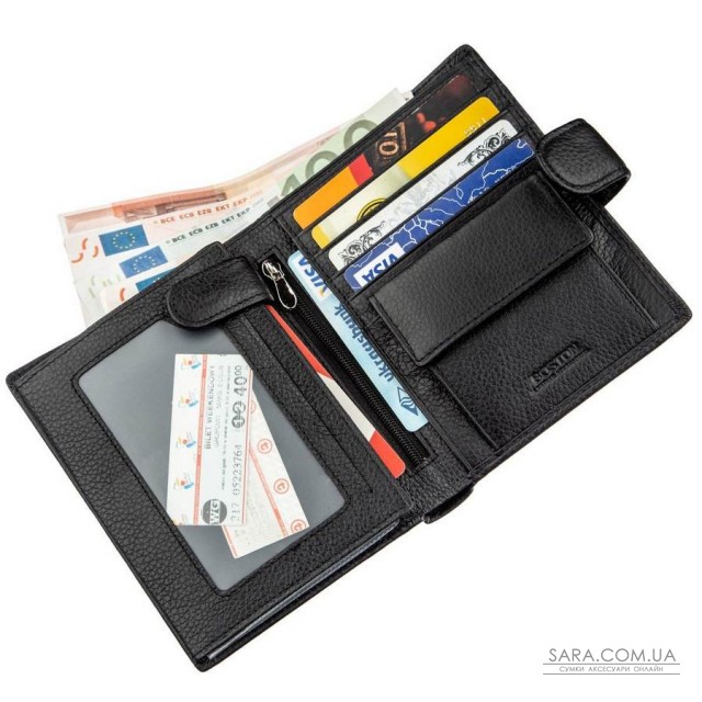 Кожаное мужское портмоне на кнопке Boston 18822 Черный Кожаное мужское портмоне на кнопке Boston 18822 Черный