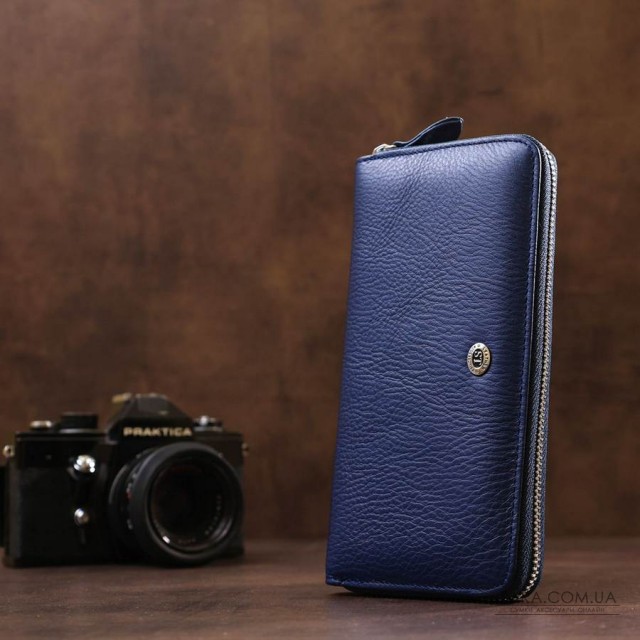Невеликий жіночий клатч ST Leather 18929 Синій Невеликий жіночий клатч ST Leather 18929 Синій