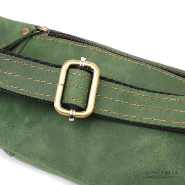 Модна сумка-бананка для чоловіків з натуральної vintage шкіри Shvigel 23124 Зелений Модна сумка-бананка для чоловіків з натуральної vintage шкіри Shvigel 23124 Зелений