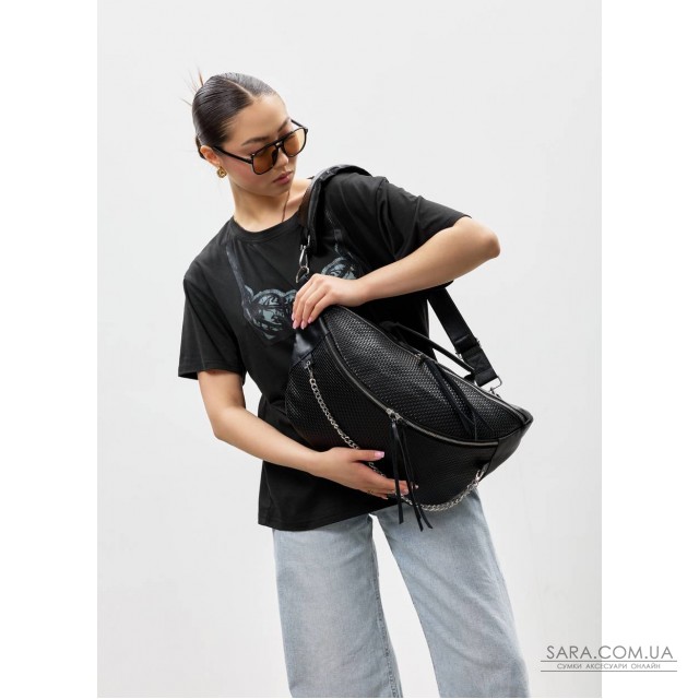 Жіноча чорна шкіряна cумка-бананка під ноутбук Sambag Urban Laptop Жіноча чорна шкіряна cумка-бананка під ноутбук Sambag Urban Laptop
